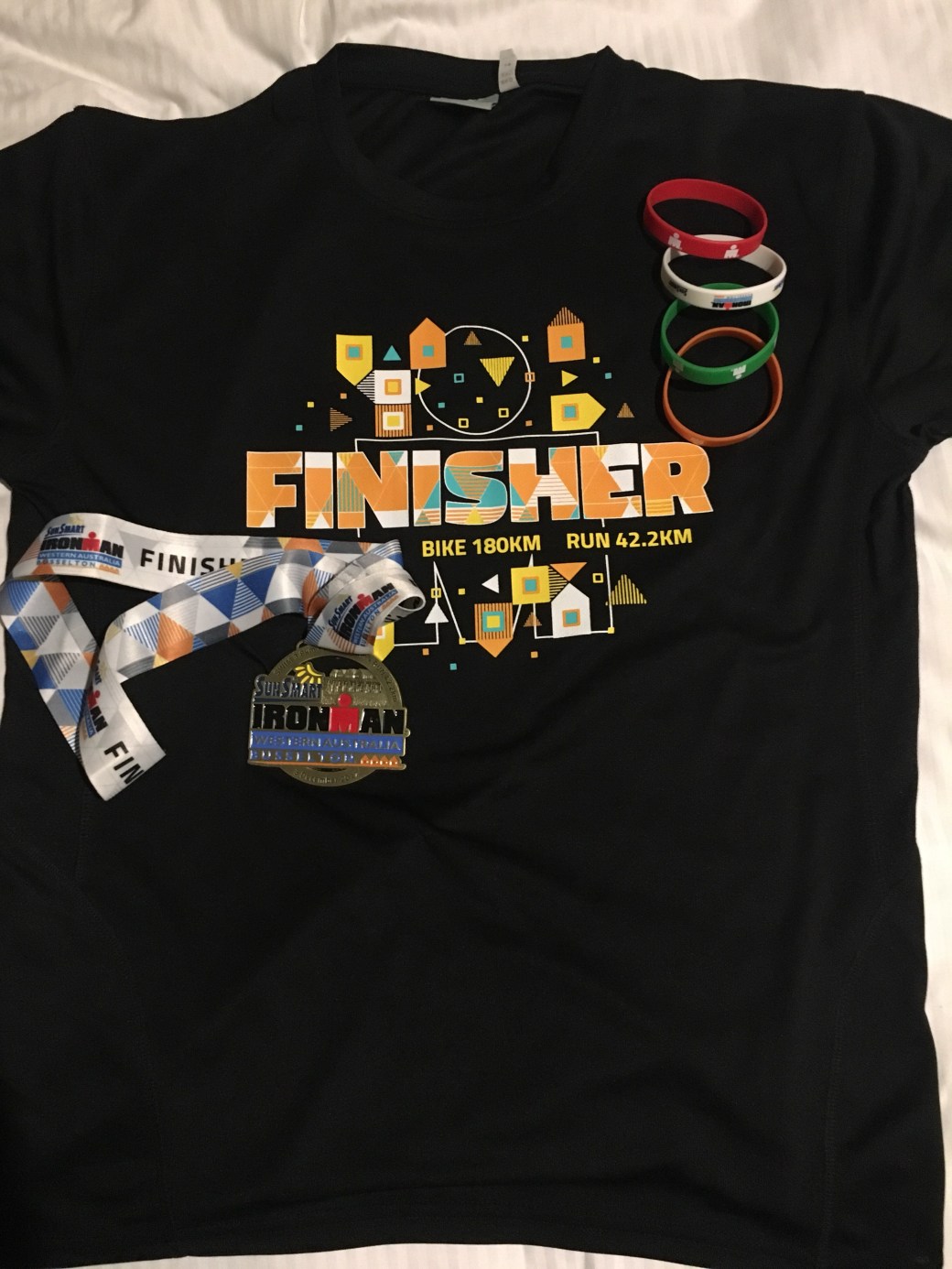 The shirt & lap bands!